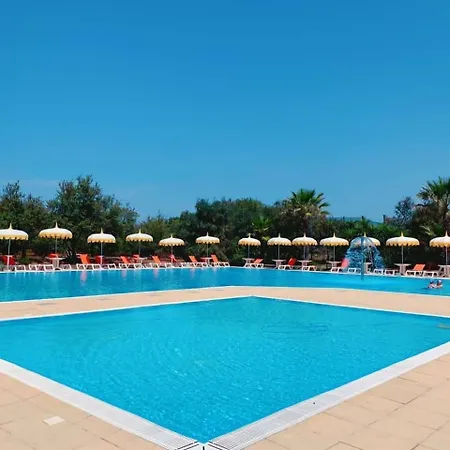 Apartment La Porta Del Sole Village