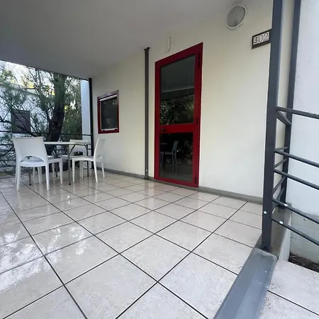 La Porta Del Sole Village شقة